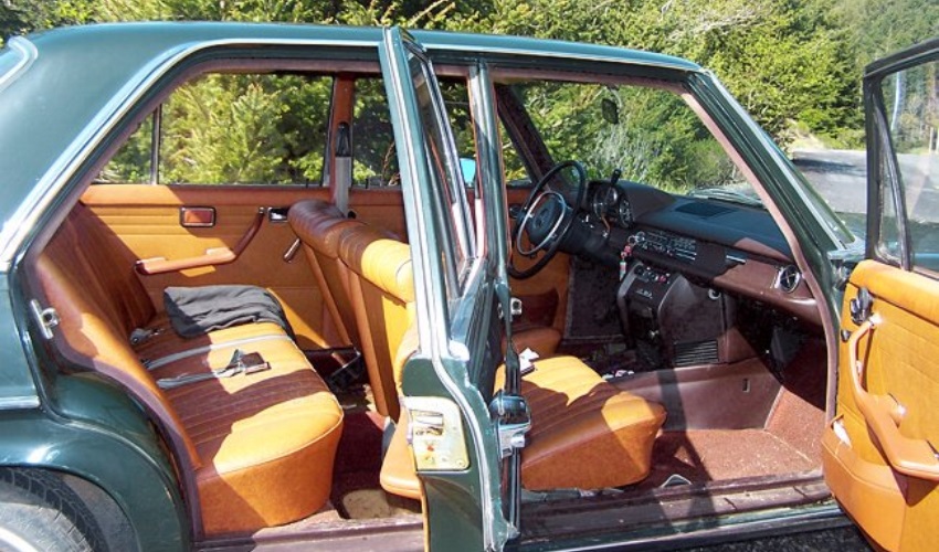 Mercedes W114 W115 Interior